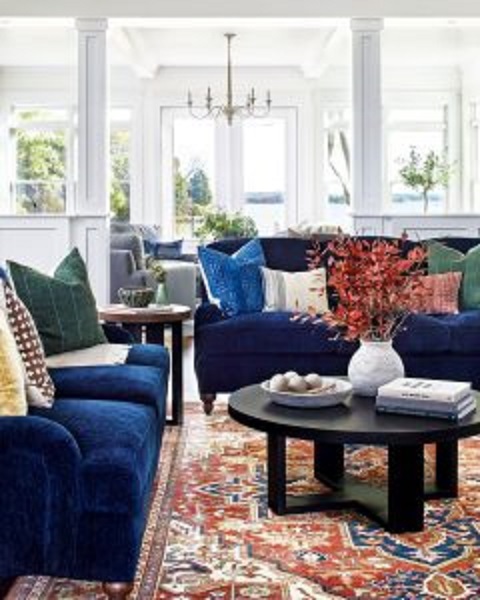 how to decorate a round coffee table